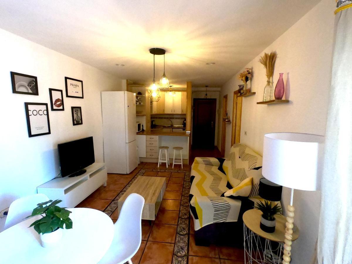 Apartamento Victoria Apartment Almunecar Bagian luar foto