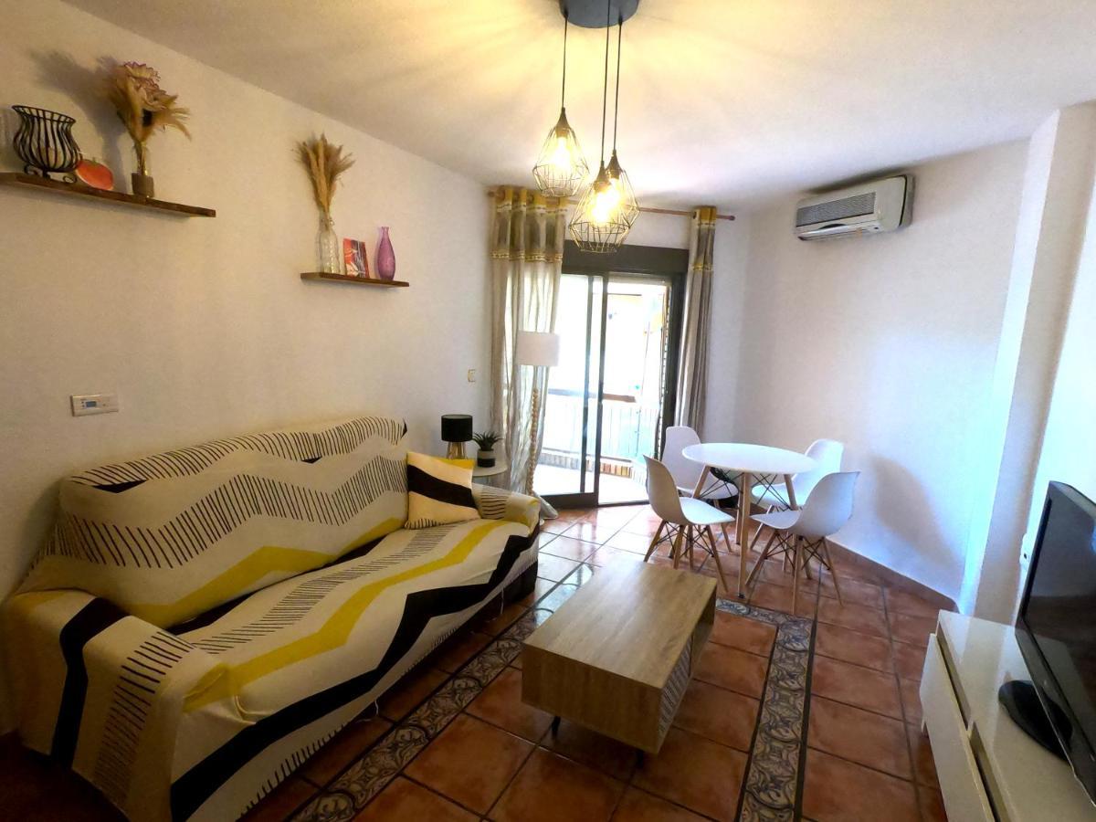 Apartamento Victoria Apartment Almunecar Bagian luar foto